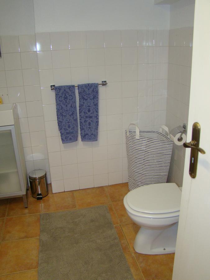 Santo Amaro 112b Motel Lissabon