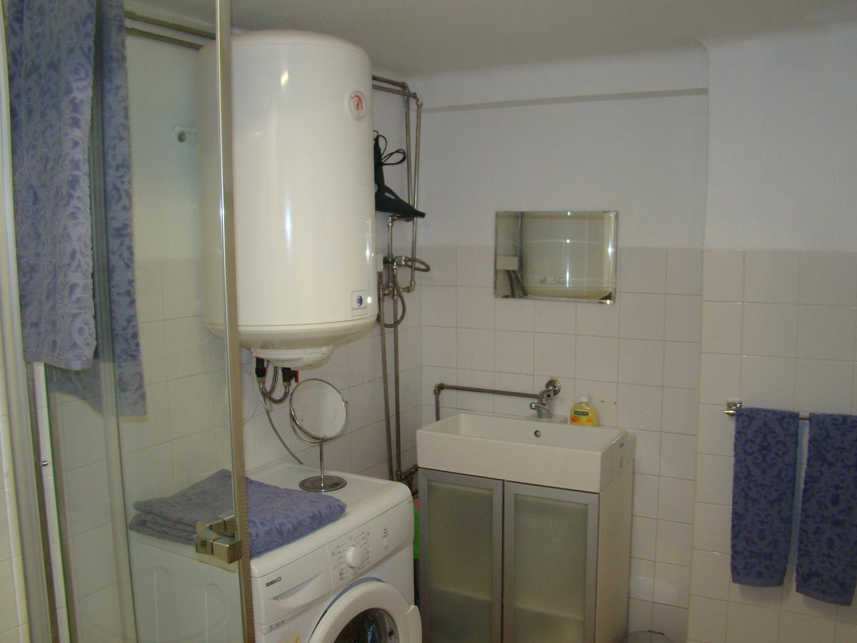 Santo Amaro 112b Motel 2*